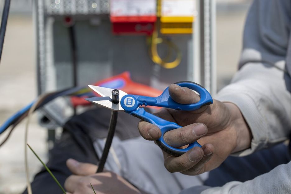 cable-scissors-no-35
